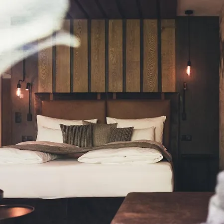 Tirolerhof 4 Sterne Superior Tux