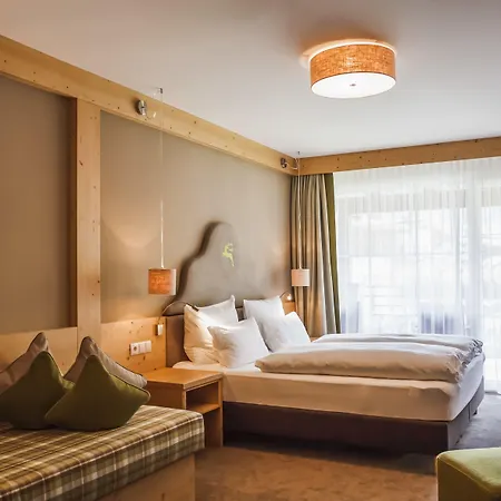 Hotel Tirolerhof 4 Sterne Superior 4*