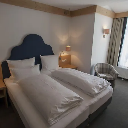 Tirolerhof 4 Sterne Superior Otel