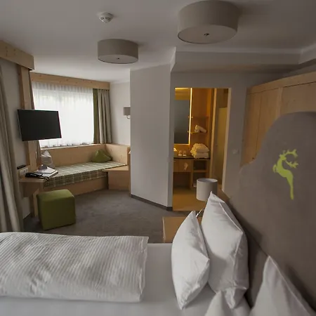 Tirolerhof 4 Sterne Superior Hotel 4*