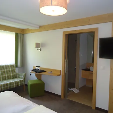 Tirolerhof 4 Sterne Superior Hotel 4*