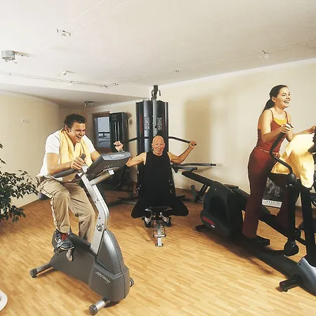 Hotel Tirolerhof 4 Sterne Superior Tux