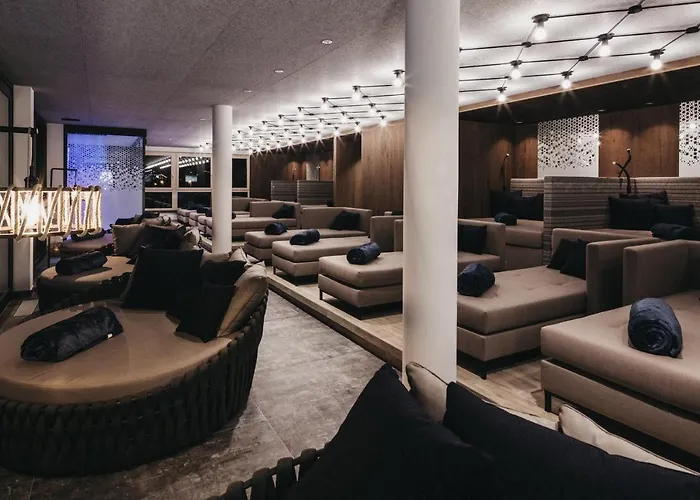 Tirolerhof 4 Sterne Superior Hotel 4*