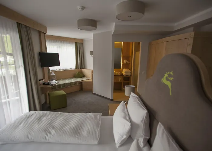 Tirolerhof 4 Sterne Superior Hotel 4*