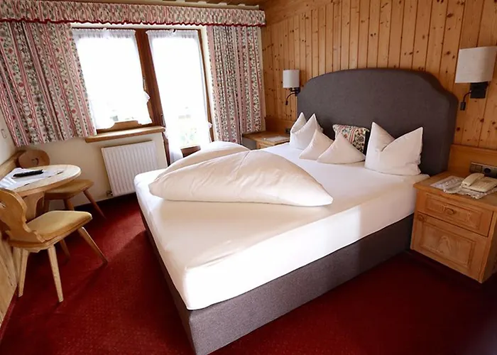 Tirolerhof 4 Sterne Superior Hotel 4*