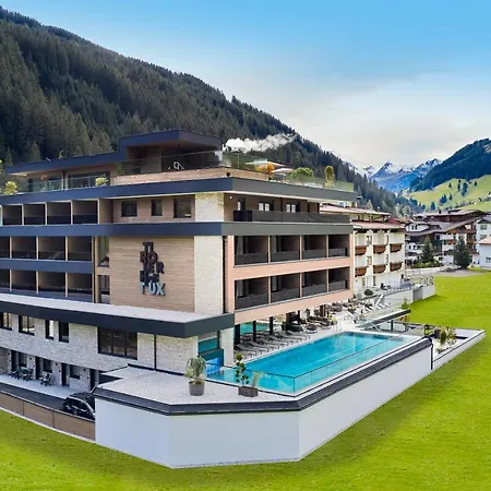 Tirolerhof 4 Sterne Superior Hotel