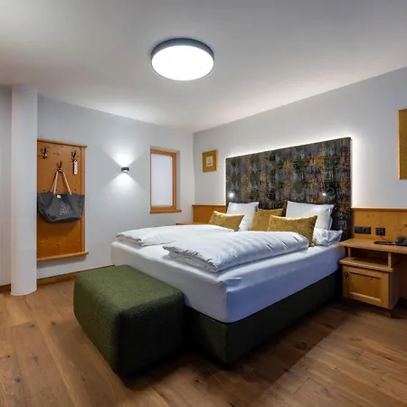 Hotel Tirolerhof 4 Sterne Superior 4*