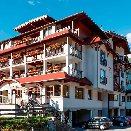 Tirolerhof 4 Sterne Superior Hotel 4*